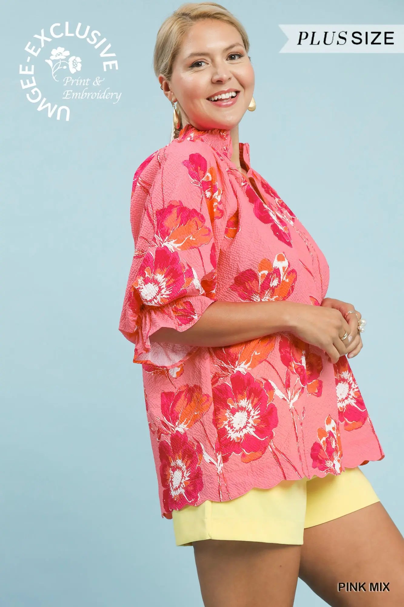 Hawaiian Floral Blouse - PLUS
