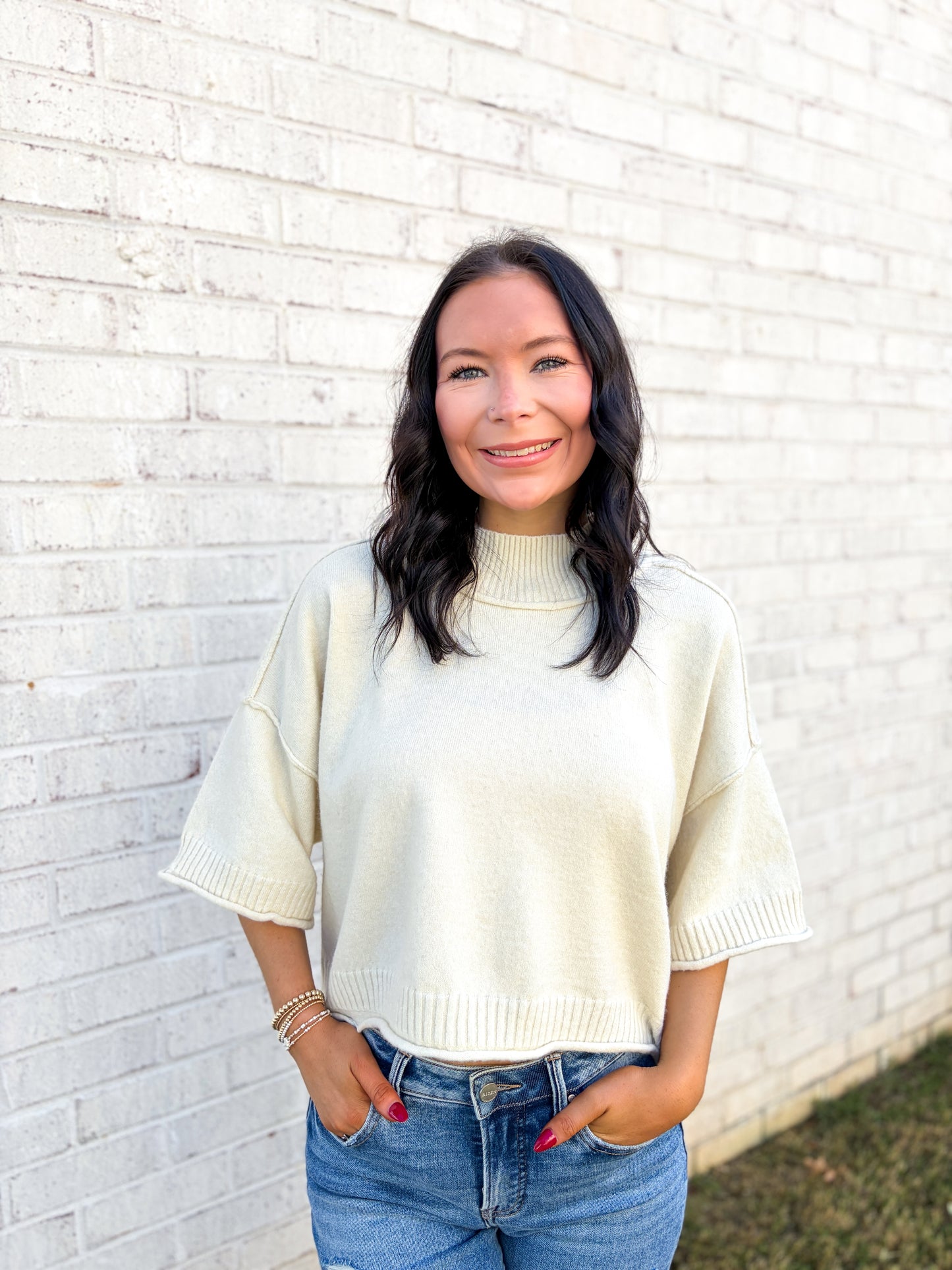 Mock Neck Quarter Sleeve Top