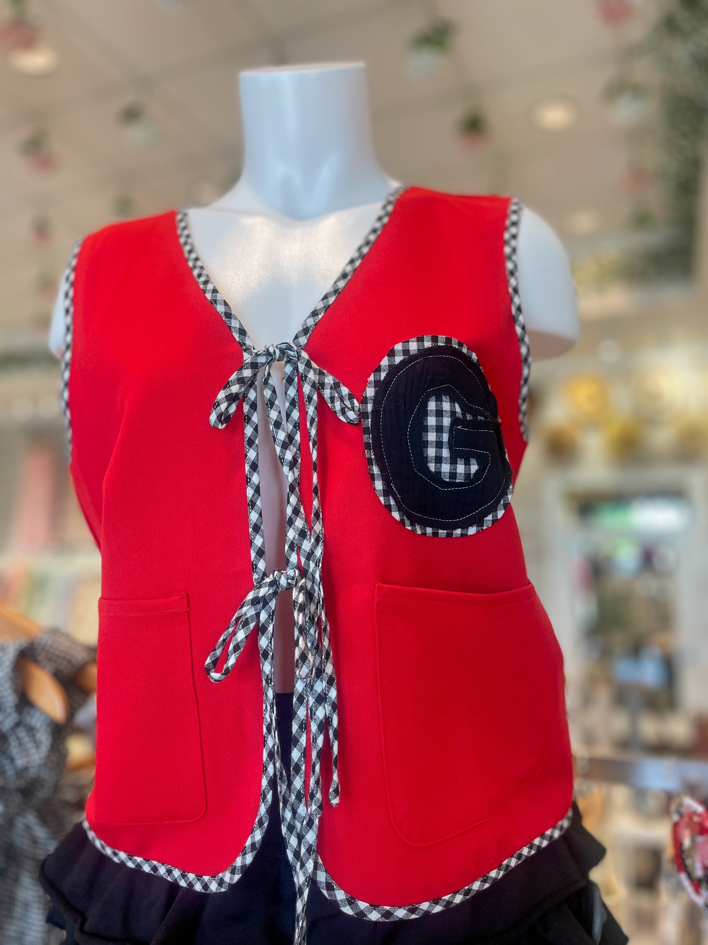 Georgia Game Day Tie Vest
