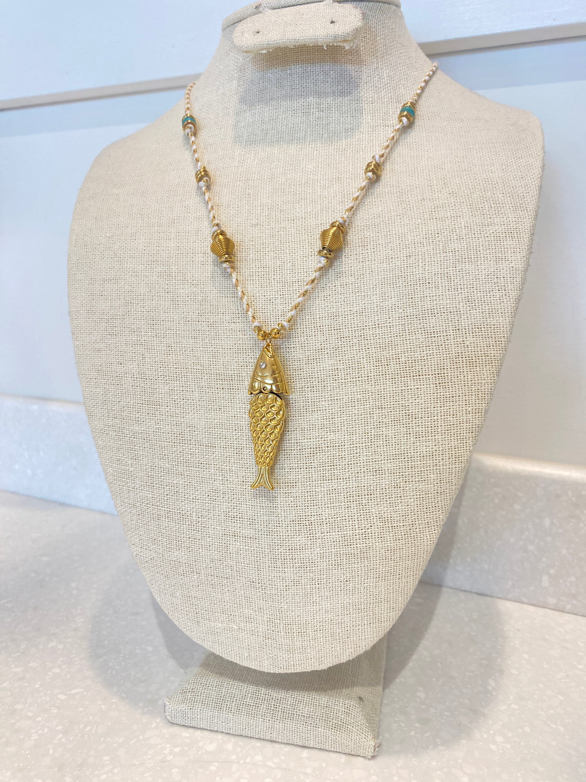 Sardine Pendant Rope Necklace