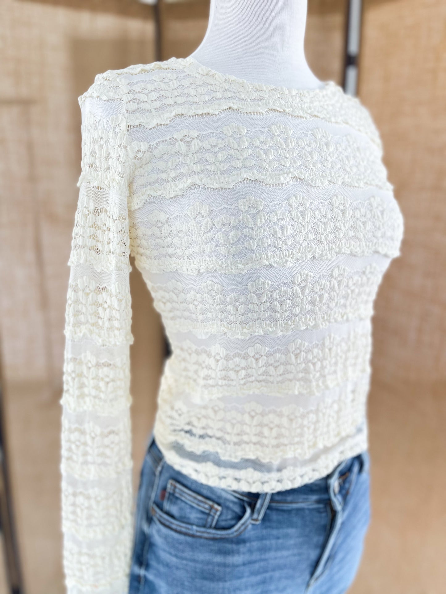 Ruffle Long Sleeve Lace Top