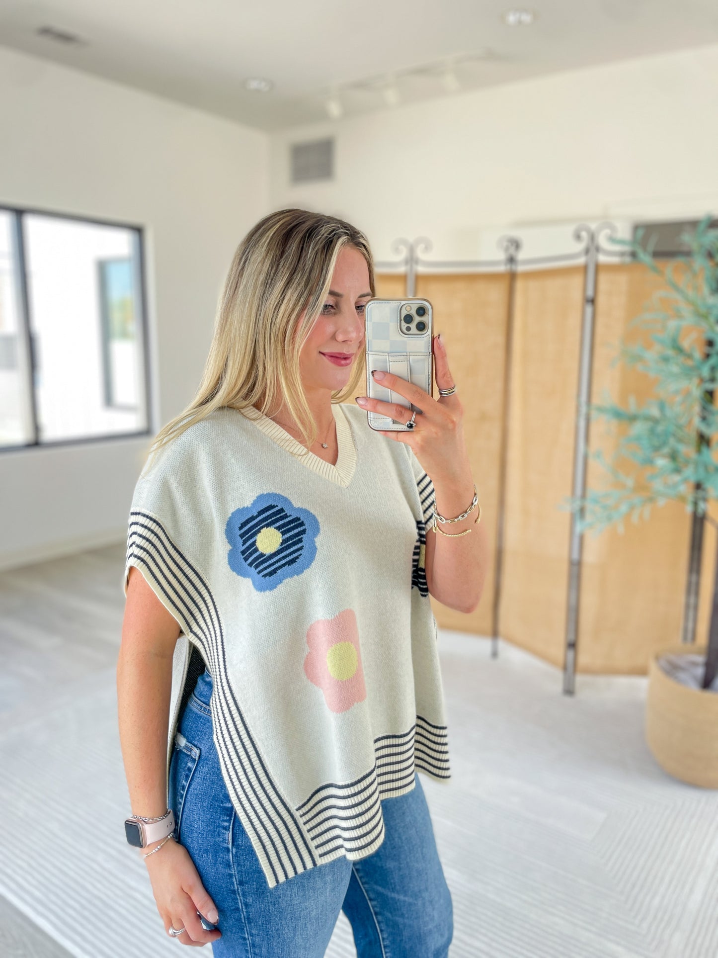 Palmer V-Neck Top