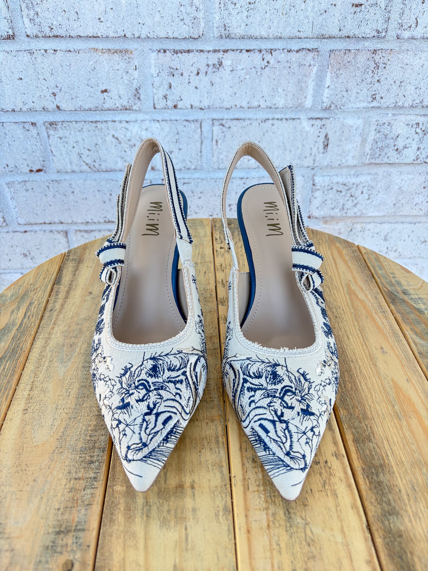 Solana Closed Toe Heal