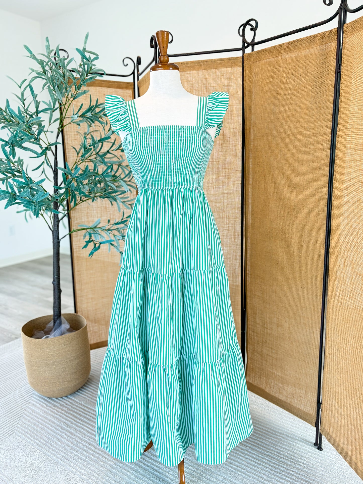 Par Smocked Midi Dress