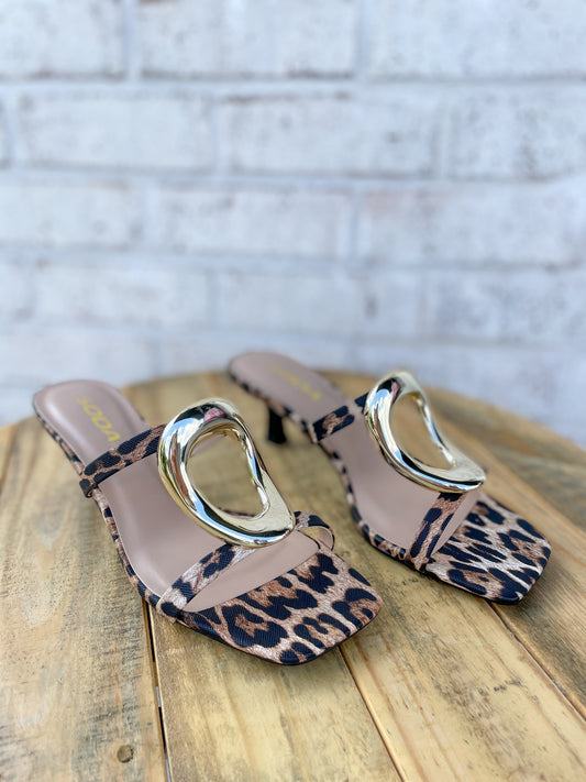 Nearby Leopard Pump