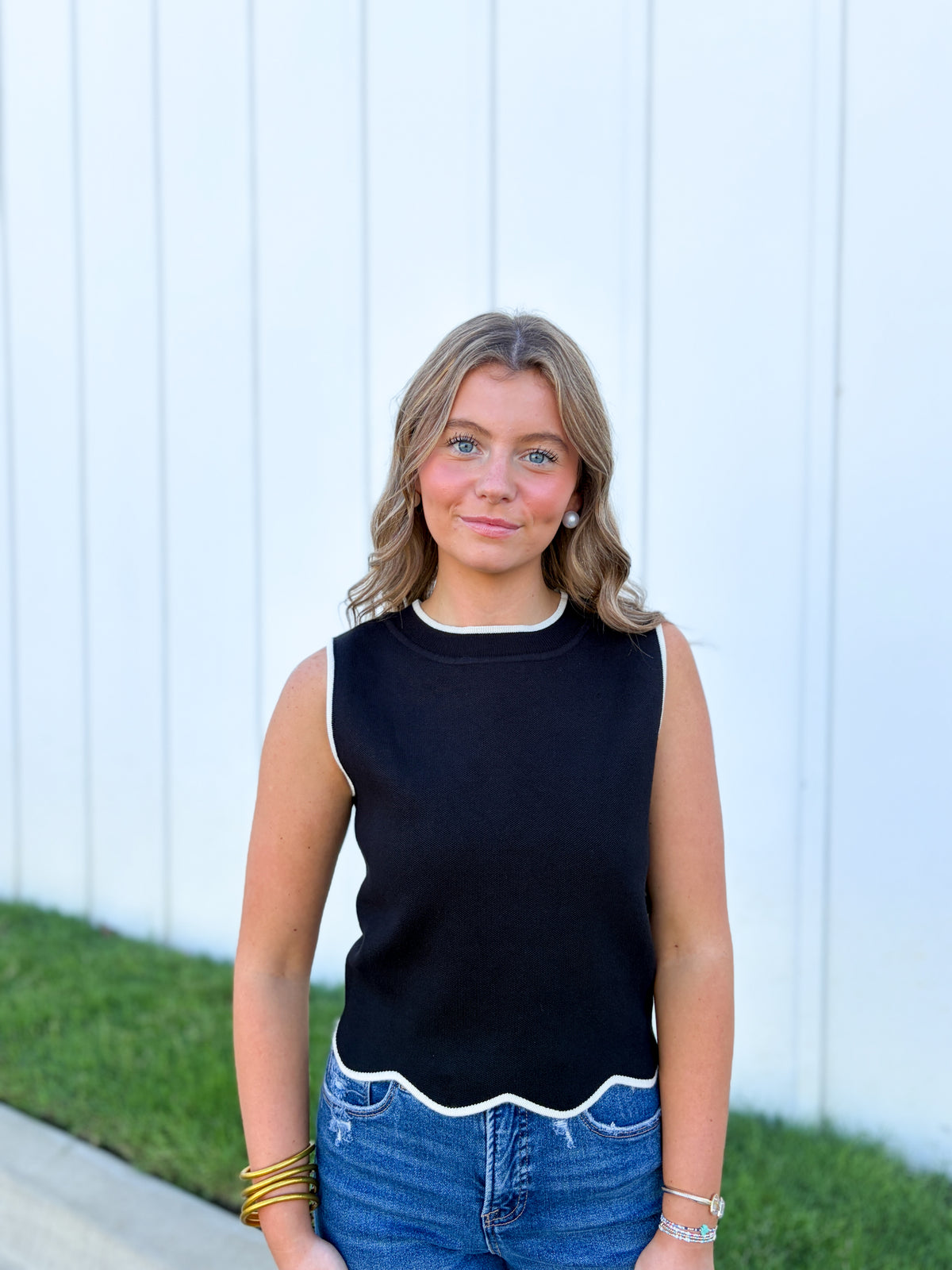 Rilan Scalloped Top
