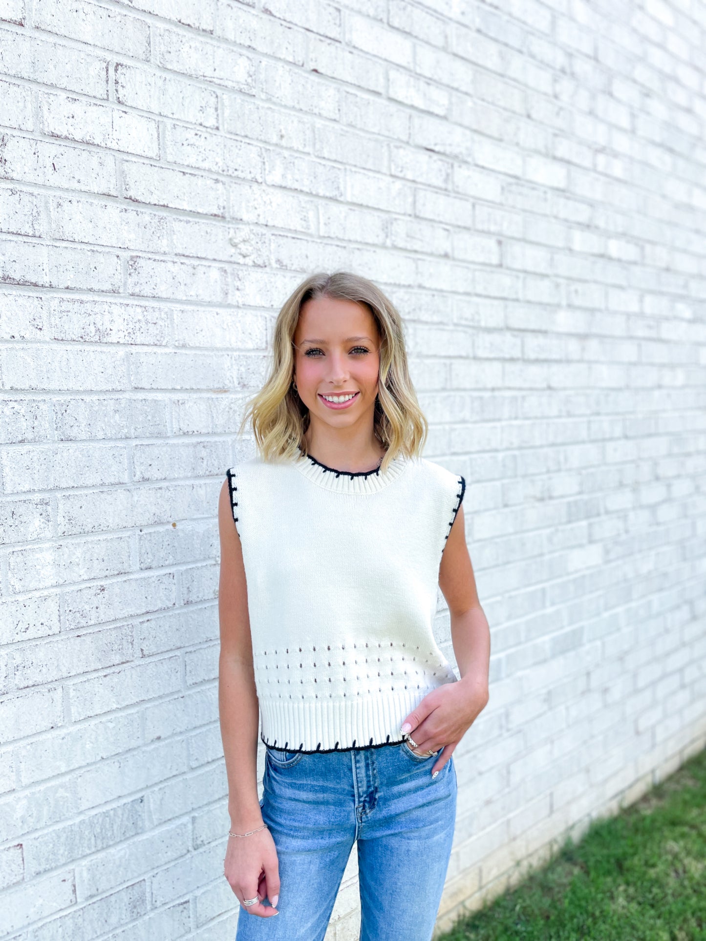 Zelda Cropped Sweater Top