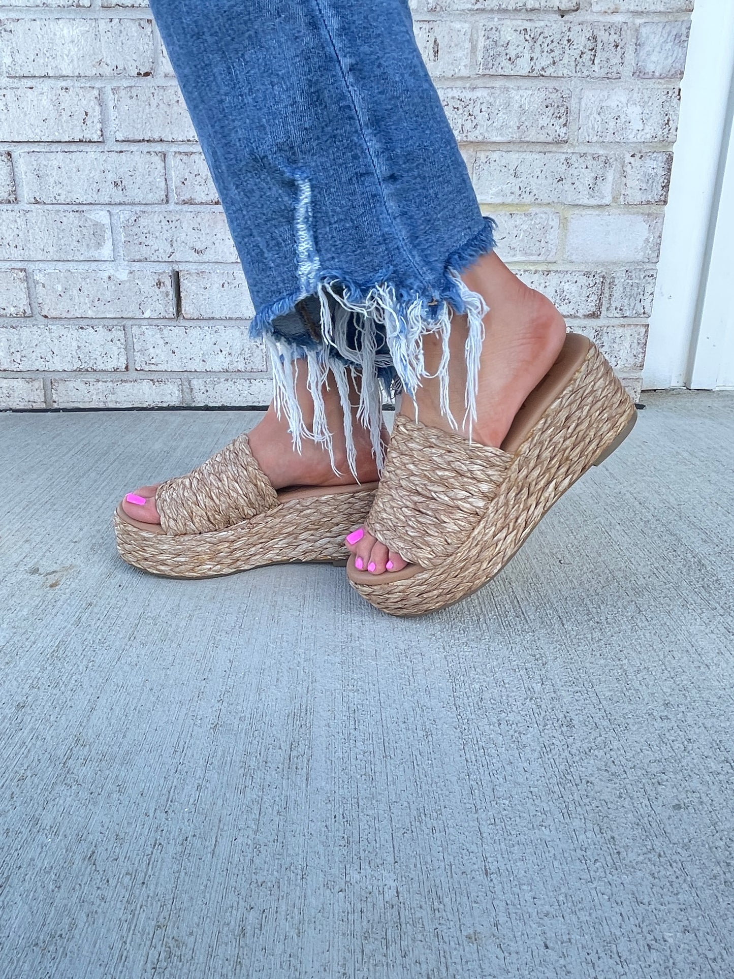 Peony Platform Sandal