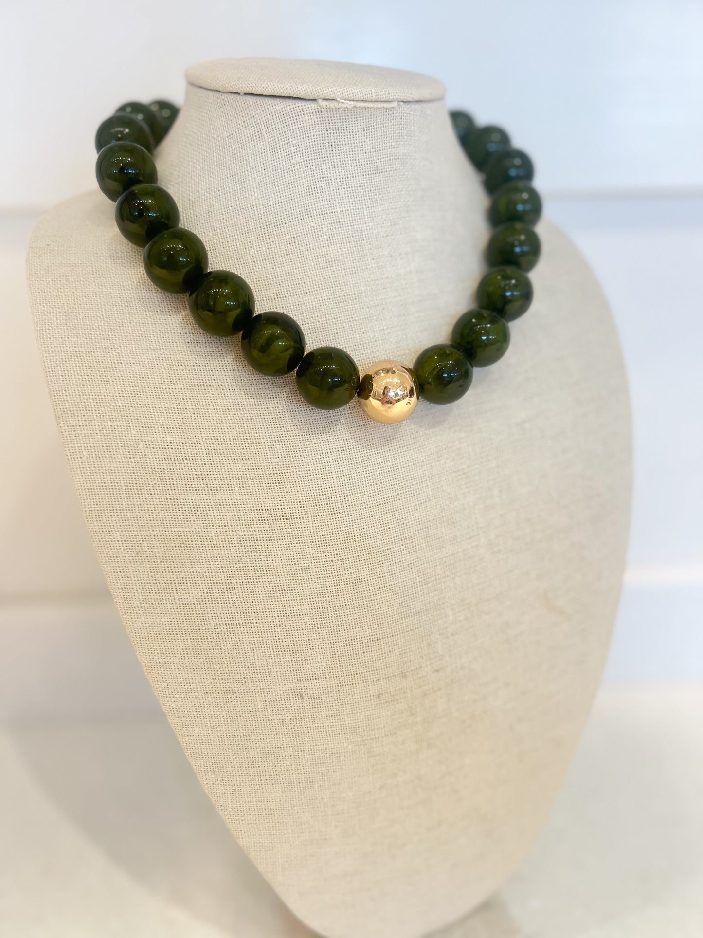 Bubble Beaded Necklace-OLIVE GREEN