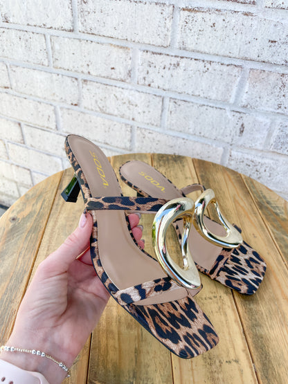 Nearby Leopard Pump