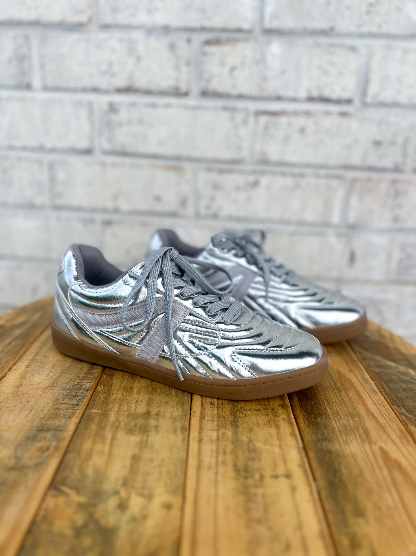 Vastine Silver Sneaker