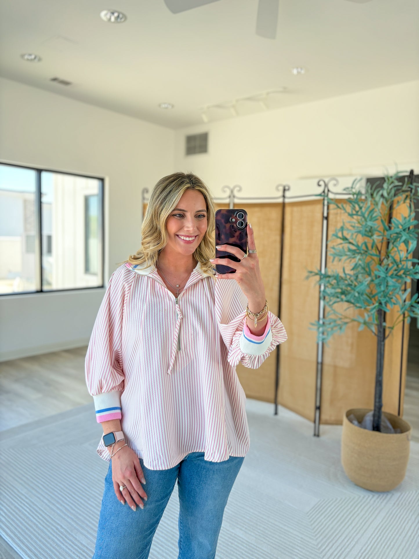 Seersucker Collared Blouse