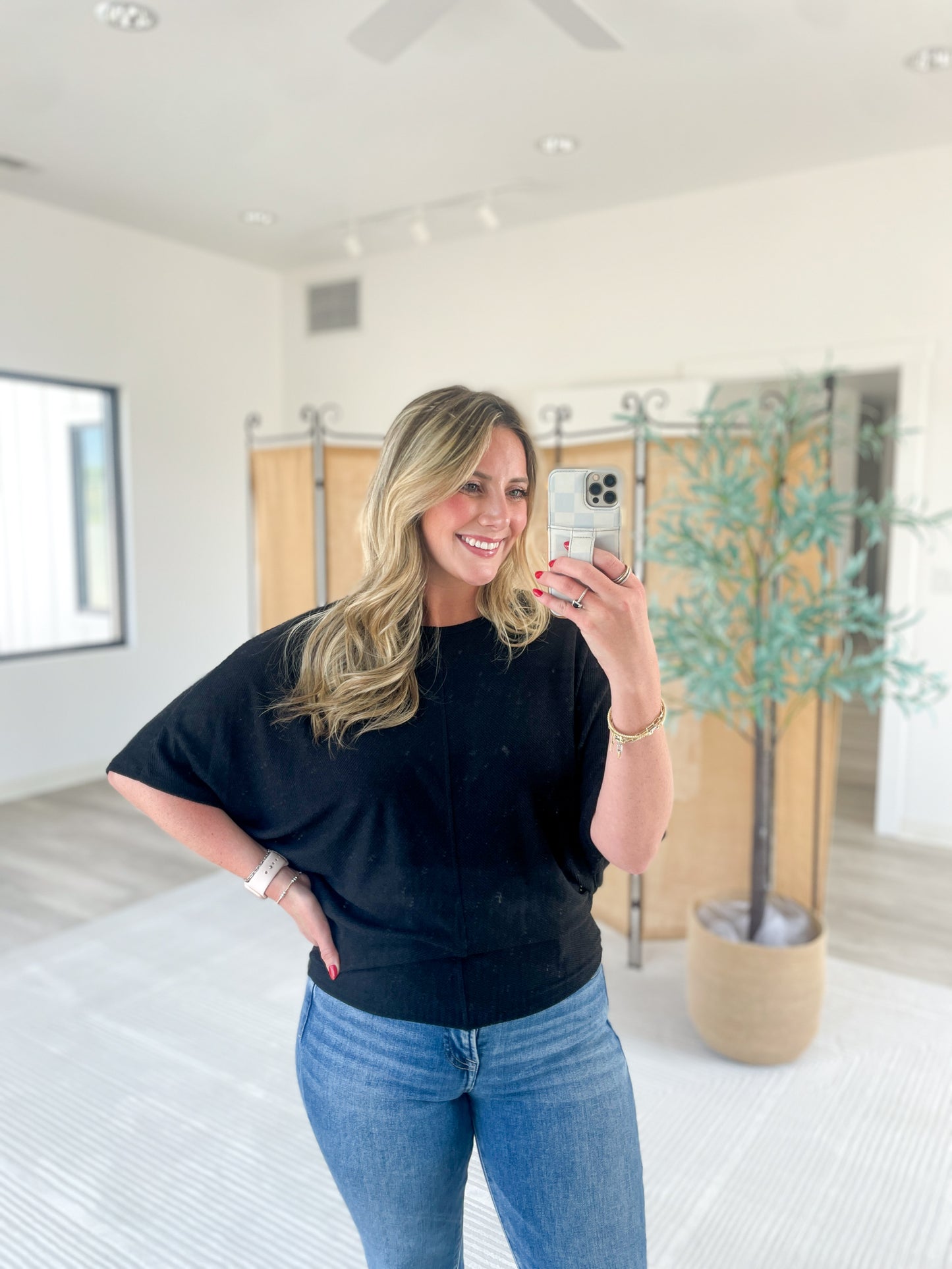 Cassie Ribbed V-Neck Top