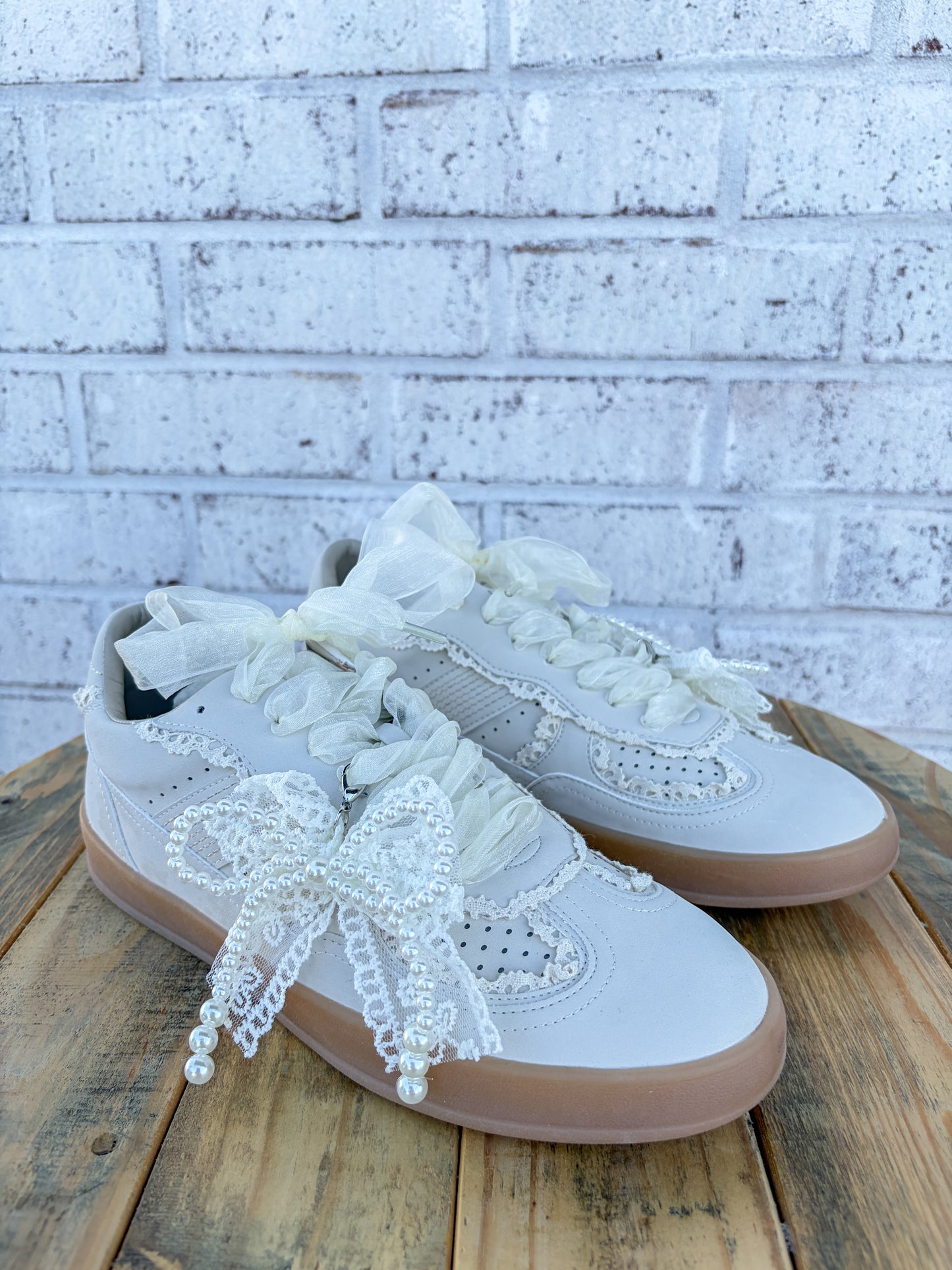 Eleanor Lace Sneaker