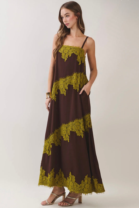 Tiffany Lace Detailed Maxi Dress