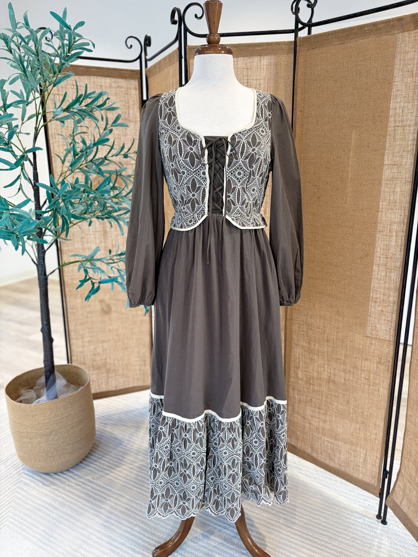 Millie Eyelet Midi Dress