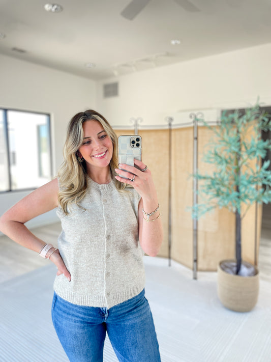 Knit Sleeveless Cardigan