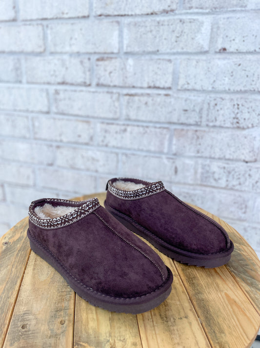 Sim Slip On