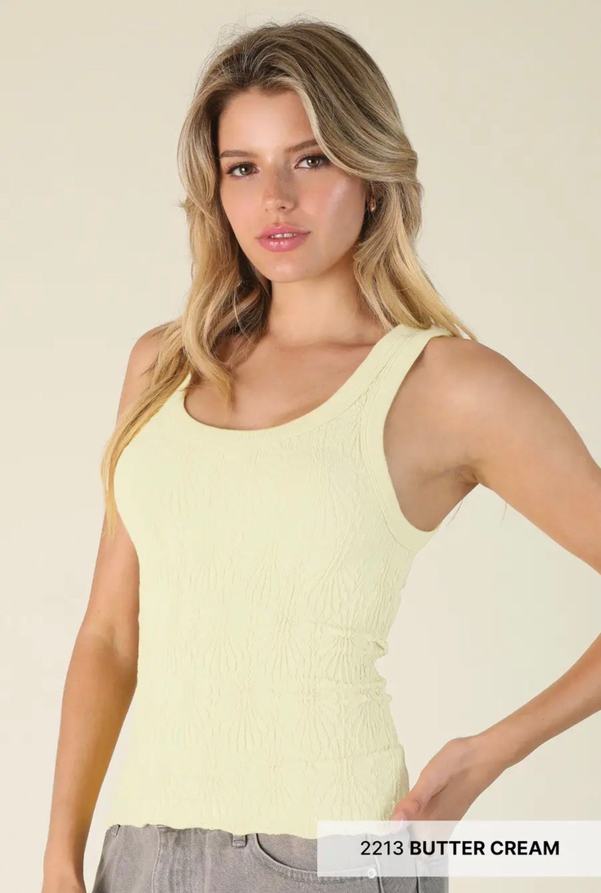 Textured Fitted Tank Top
