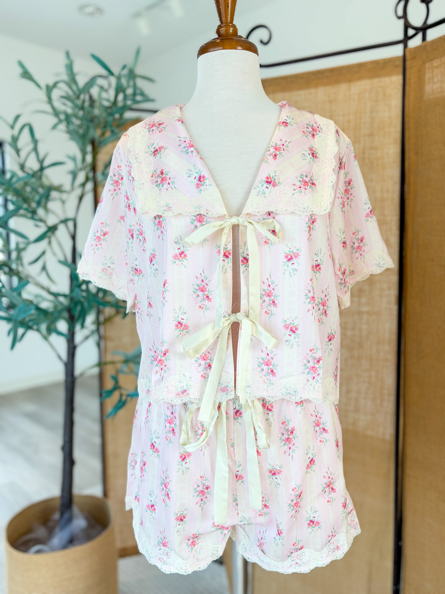 Ava Floral Silk Pajama Set