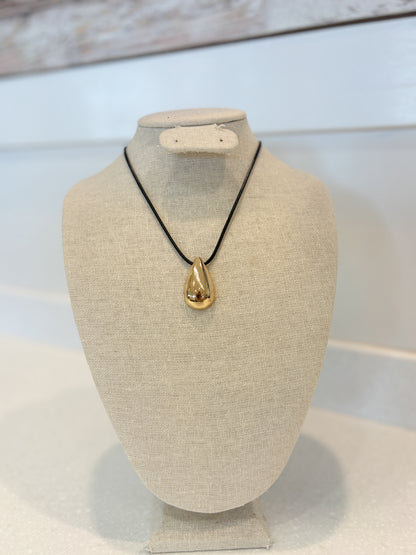 Teardrop Rope Necklace
