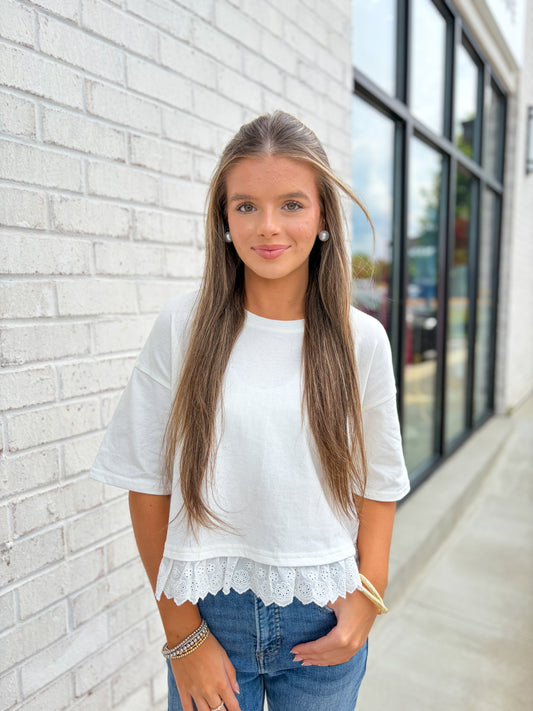 Lace Trim Cropped Tee