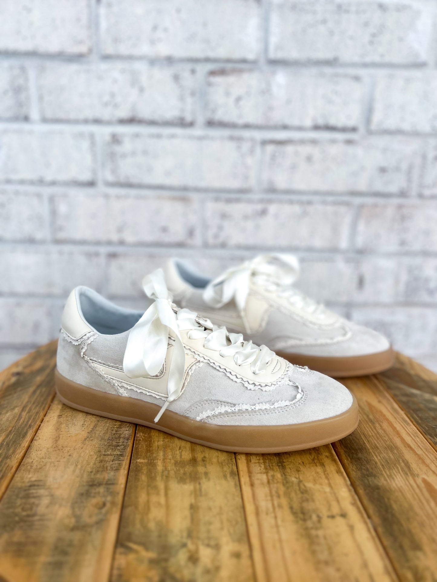 Destiny Bone Sneaker