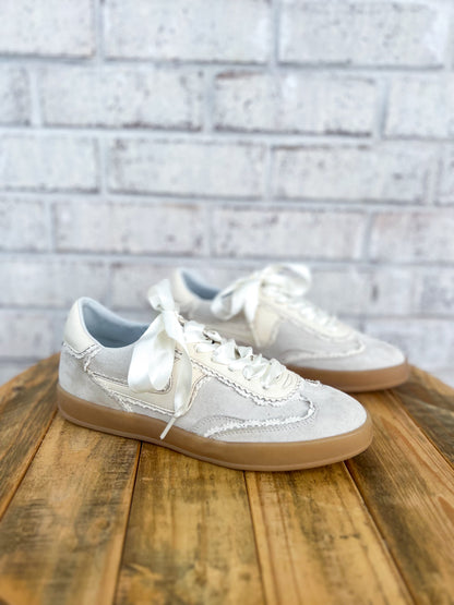 Destiny Bone Sneaker