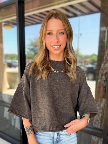 Mock Neck Quarter Sleeve Top