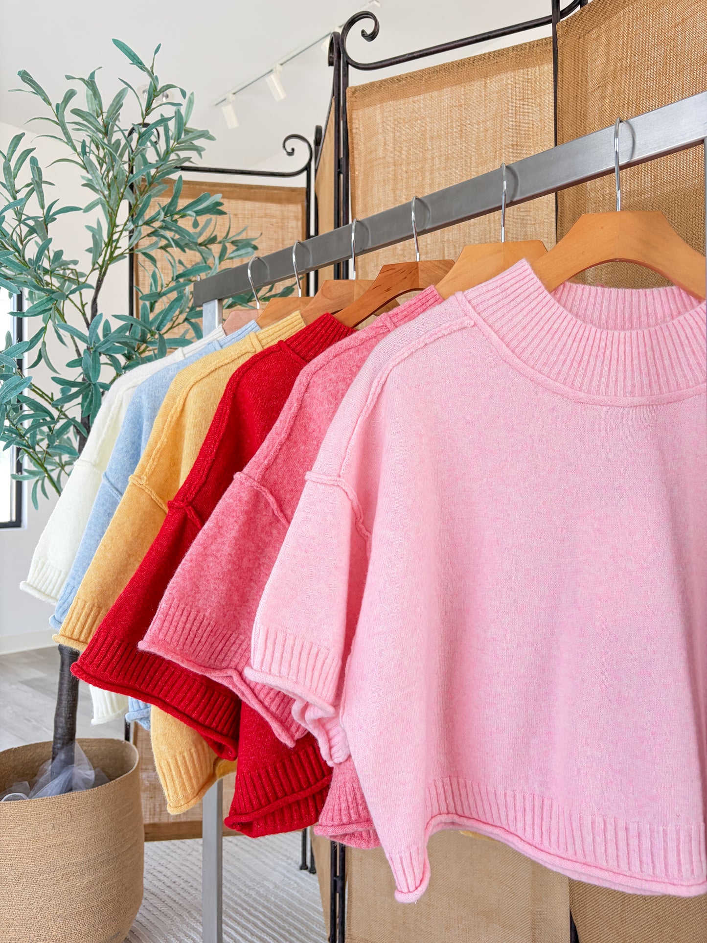 Mock Neck Quarter Sleeve Top