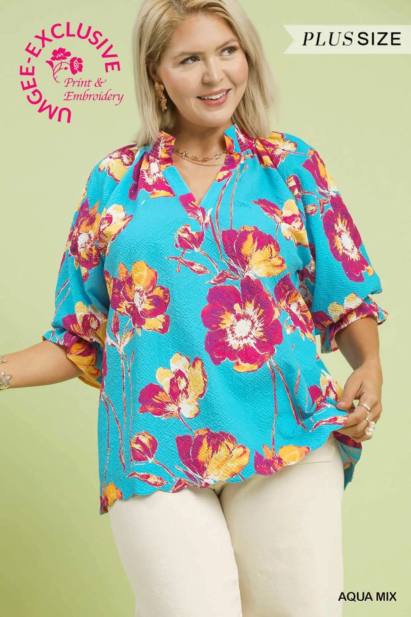 Hawaiian Floral Blouse - PLUS