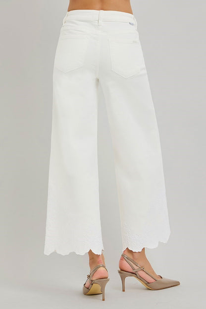 Risen High Waisted Cropped Jeans